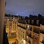 Renovated Flat Near Tour Eiffel Lägenhet