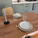 Renovated Flat Near Tour Eiffel Lägenhet Paris