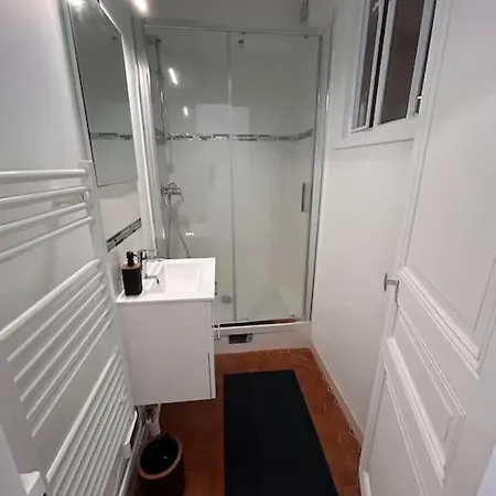 Renovated Flat Near Tour Eiffel