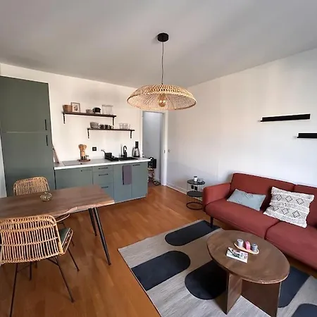 Renovated Flat Near Tour Eiffel Apartament *