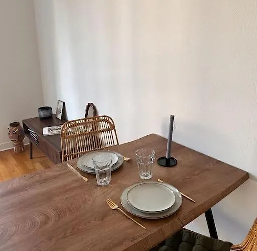 Renovated Flat Near Tour Eiffel